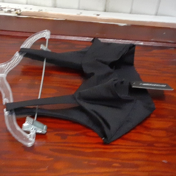 Pretty little things sz US 8 one piece bikini top NWT black - Picture 2 of 3